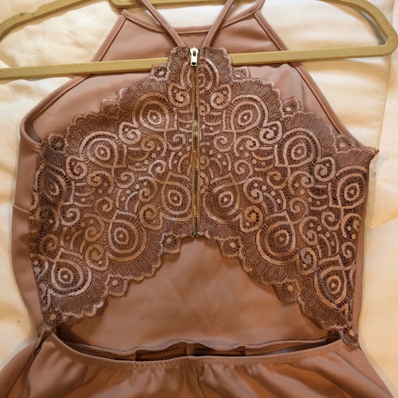 Light Pink Romper Medium - Picture 3 of 4